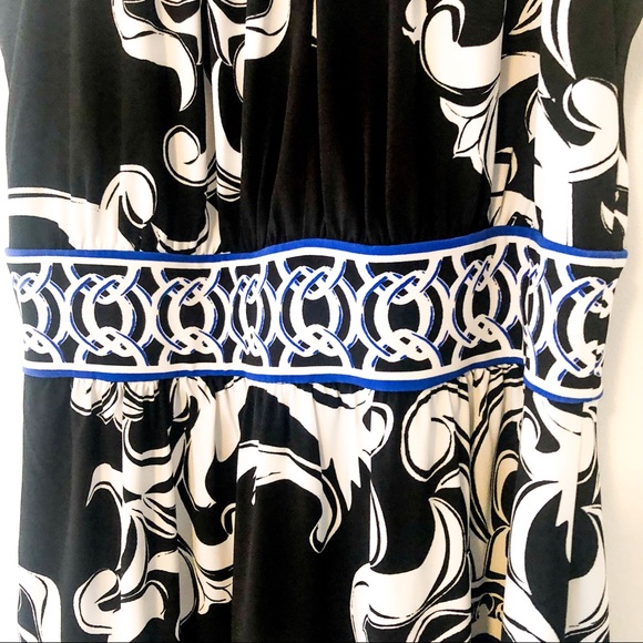 EUC WHBM Sleeveless Fit/Flare Stretch Dress S - Picture 2 of 4